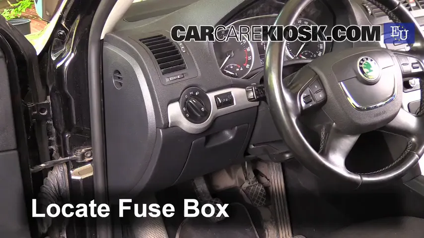 2011 Skoda Octavia TDI CR 2.0L 4 Cyl. Turbo Diesel Fuse (Interior) Replace